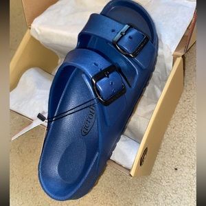 Women’s Navy sandals